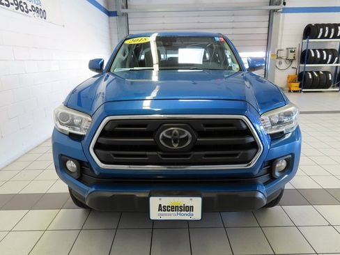 Used 2018 Toyota Tacoma SR5 image 18