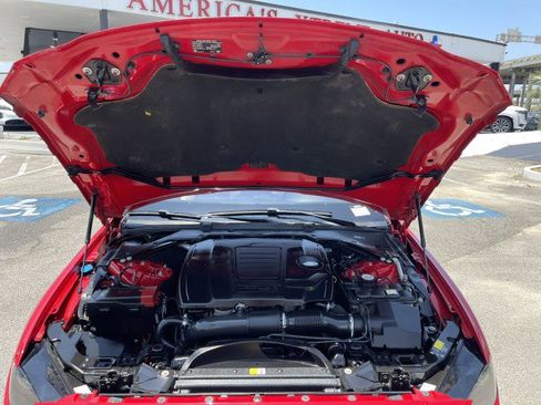 Used 2019 Jaguar XE Premium image 74