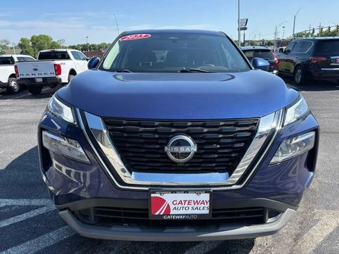Used 2023 Nissan Rogue SV AWD/4WD image 8