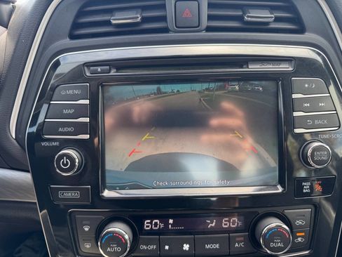 Used 2017 Nissan Maxima 3.5 SV FWD image 16