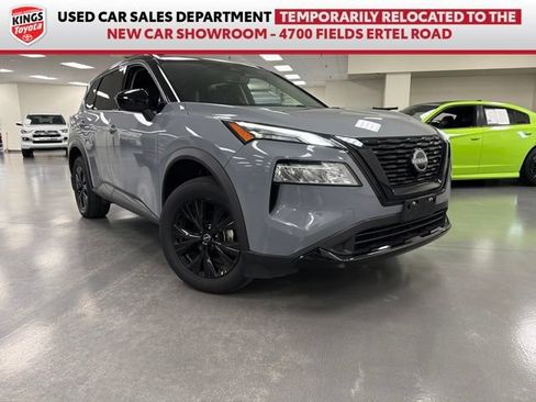 Used 2023 Nissan Rogue SV w/ SV Premium B Package AWD/4WD image 1