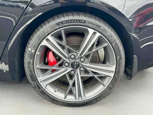 Certified 2025 Genesis G70 3.3T Advanced w/ Sport Prestige Package image 23