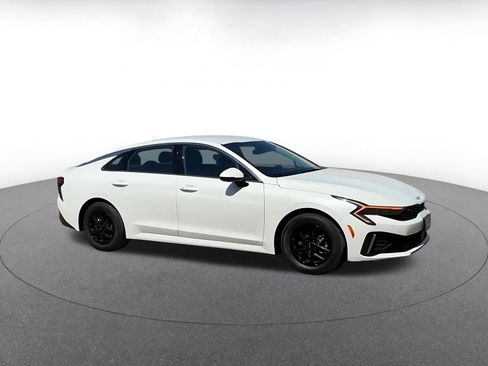 Used 2025 Kia K5 LXS image 2