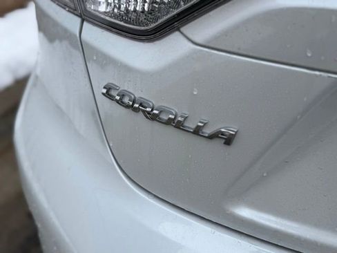 Certified 2026 Toyota Corolla SE w/ SE Package image 38