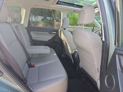 Used 2015 Subaru Forester 2.5i Touring w/ Popular Package #1 AWD/4WD image 24