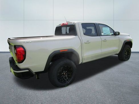 New 2026 GMC Canyon Elevation AWD/4WD image 8