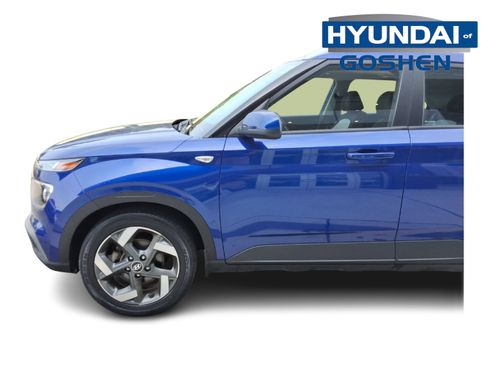 Used 2023 Hyundai Venue SEL FWD image 5