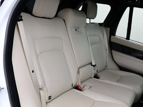 Used 2021 Land Rover Range Rover P525 Westminster Edition LWB AWD/4WD image 14