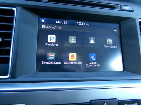 Used 2017 Hyundai Sonata SE w/ Winter Weather Package image 23