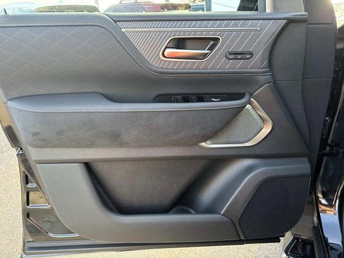 New 2026 INFINITI QX80 Autograph w/ Autograph Exterior Package image 15