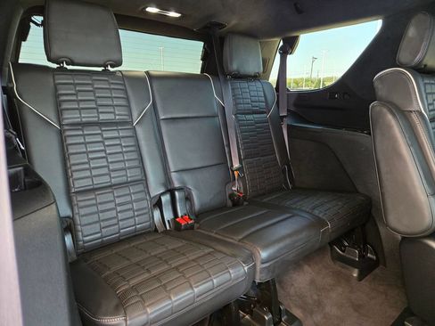 Used 2023 Cadillac Escalade Sport Platinum AWD/4WD image 25