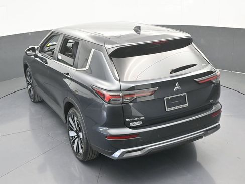 New 2026 Mitsubishi Outlander SE image 62