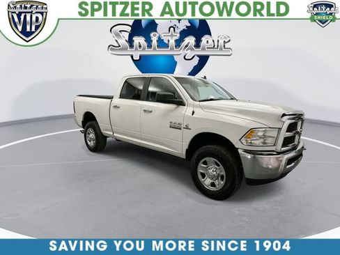 Used 2017 RAM 2500 SLT AWD/4WD image 3
