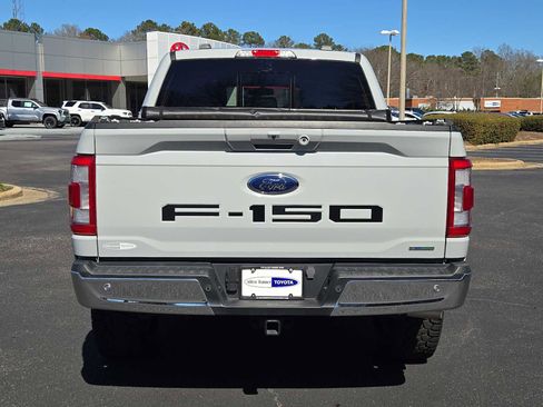 Used 2023 Ford F150 Lariat w/ Trailer Tow Package image 7