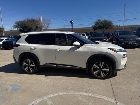 Used 2023 Nissan Rogue Platinum w/ Platinum Premium Package image 4