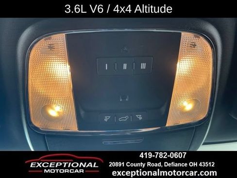 Used 2020 Jeep Grand Cherokee Altitude AWD/4WD image 43