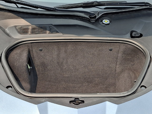 Used 2020 Chevrolet Corvette Stingray Premium Cpe w/ 3LT Preferred Equipment Group RWD image 34