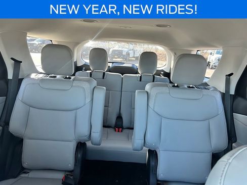 New 2026 Ford Explorer Active image 24