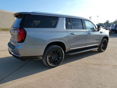 New 2026 GMC Yukon XL Elevation w/ Elevation Premium Package