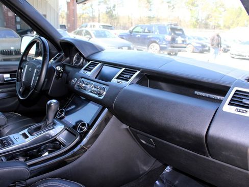 Used 2013 Land Rover Range Rover Sport HSE LUX image 20