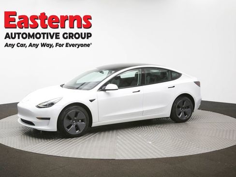 Used 2023 Tesla Model 3 Standard Range image 56