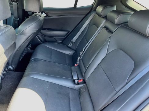 Used 2023 Kia Stinger GT-Line w/ Sun & Sound Package AWD/4WD image 26