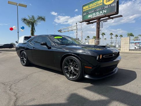 Used 2021 Dodge Challenger GT w/ Driver Convenience Group image 1