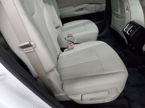 Used 2023 Kia Sorento SX image 23