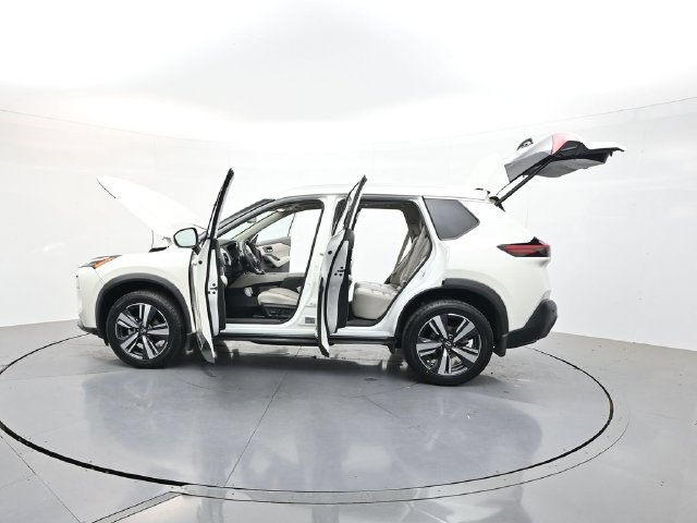 Used 2023 Nissan Rogue SL FWD image 37