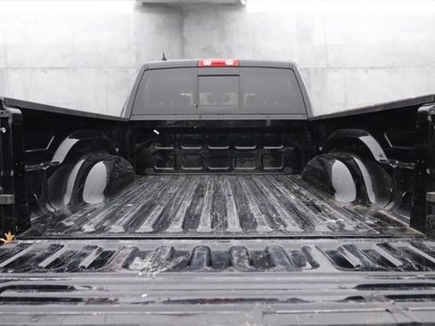 Used 2023 RAM 1500 Classic SLT w/ Trailer & Traction Group image 7