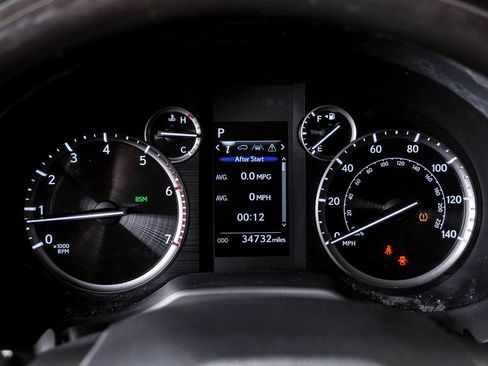 Used 2023 Lexus GX 460 Premium w/ Premium Package image 22