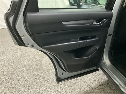 Used 2018 MAZDA CX-5 Sport AWD/4WD image 16