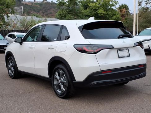 Certified 2026 Honda HR-V LX image 7
