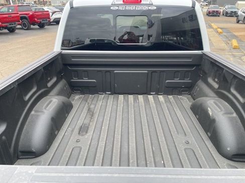 Used 2025 Ford F150 Lariat w/ Equipment Group 501A Mid image 5