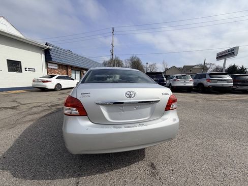 Used 2009 Toyota Yaris Sedan FWD image 10