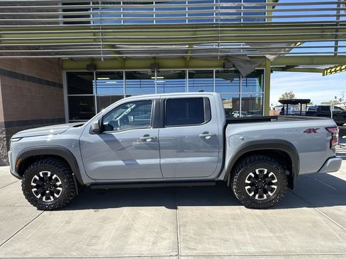 Used 2024 Nissan Frontier PRO-4X w/ Technology Package image 7