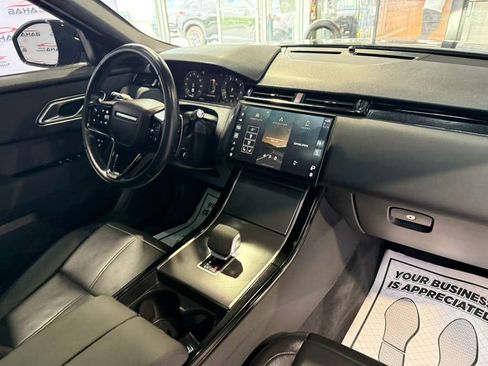 Used 2025 Land Rover Range Rover Velar Dynamic SE AWD/4WD image 52
