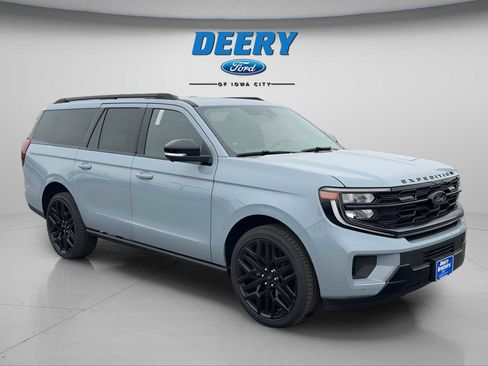 New 2026 Ford Expedition Max Platinum w/ Stealth Performance Package image 24