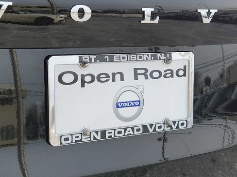 Used 2026 Volvo XC90 B6 Plus w/ Protection Package Premier image 30