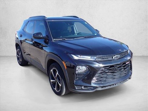 Used 2023 Chevrolet TrailBlazer RS w/ Convenience Package FWD image 5