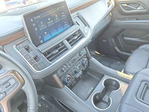 Used 2023 Chevrolet Tahoe High Country AWD/4WD image 24
