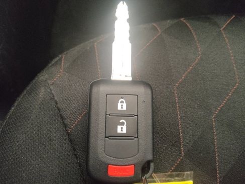 Used 2022 Mitsubishi Mirage SE FWD image 32