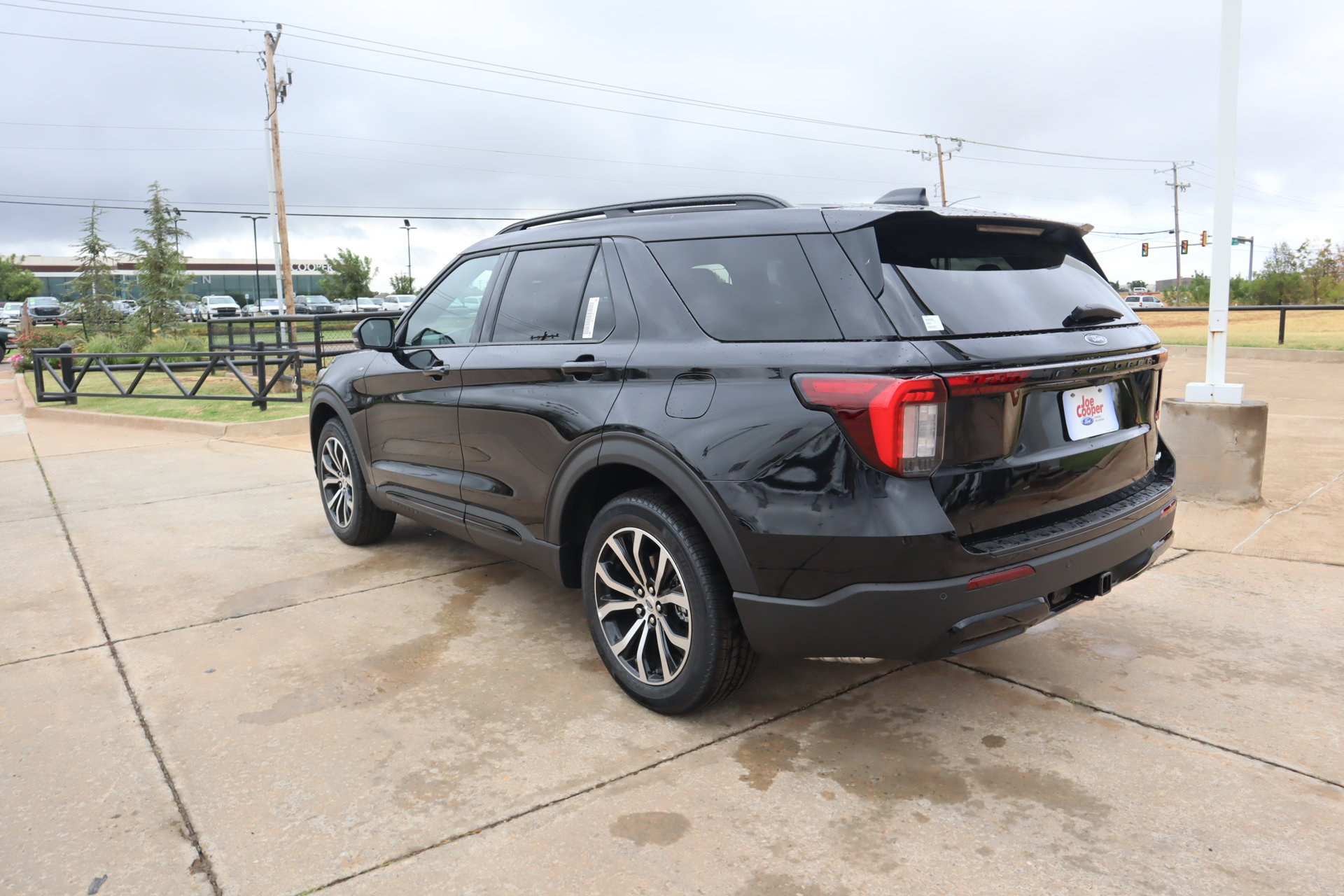 New 2026 Ford Explorer ST-Line AWD/4WD image 24