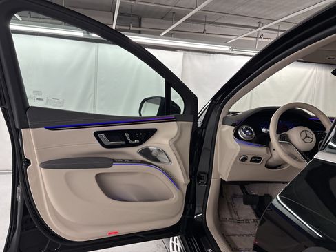 Certified 2024 Mercedes-Benz EQS 450+ SUV image 14