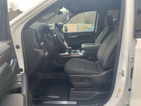 Used 2022 GMC Sierra 1500 Elevation image 30