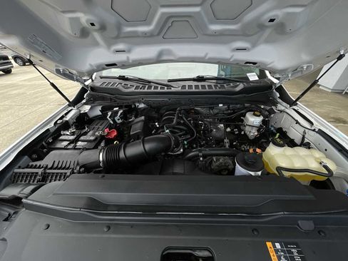 Used 2023 Ford F250 XL w/ XL Chrome Package image 27