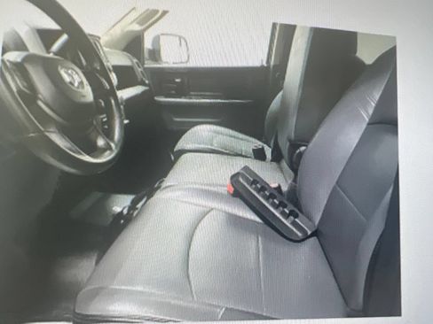 Used 2020 RAM 2500 Tradesman AWD/4WD image 2