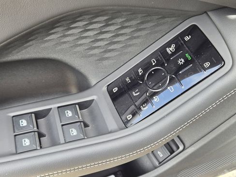 Certified 2025 Audi A5 2.0T Premium Plus w/ Premium Plus image 30