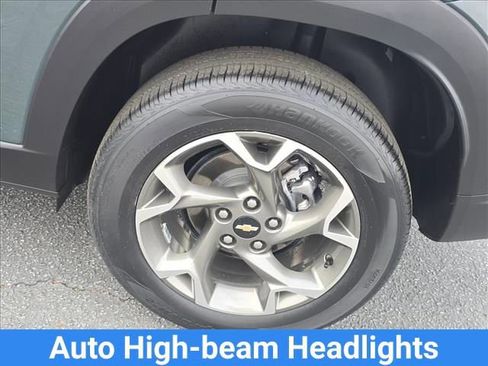 Certified 2025 Chevrolet Trax LT image 15