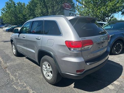 Used 2016 Jeep Grand Cherokee Laredo w/ Quick Order Package 23E AWD/4WD image 6